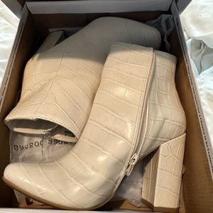 Bamboo, size 8, NWOT